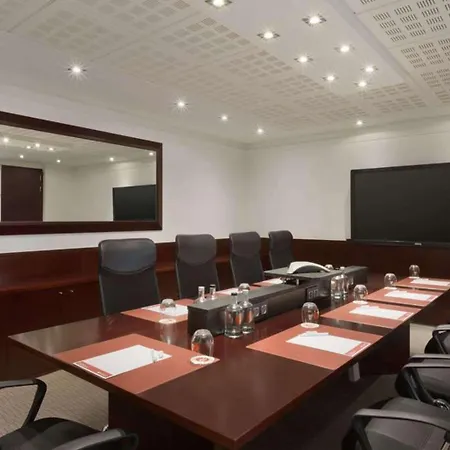 Hotel Mercure South