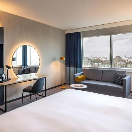 Mercure South 4*