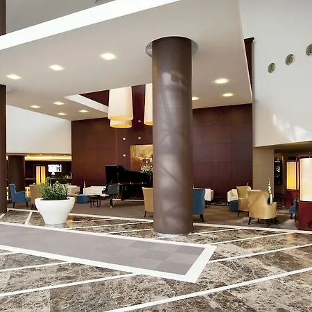 Hotel Mercure South 4*