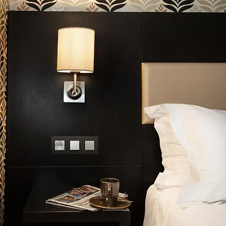 Mercure South