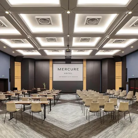 Mercure South Hotel 4*