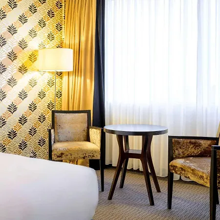 Mercure South Hotel 4*
